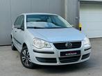 Vw Polo 9N 1.2i airco 5deurs proper keuring voor verkoop, Auto's, Voorwielaandrijving, Stof, Zwart, Electronic Stability Program (ESP)
