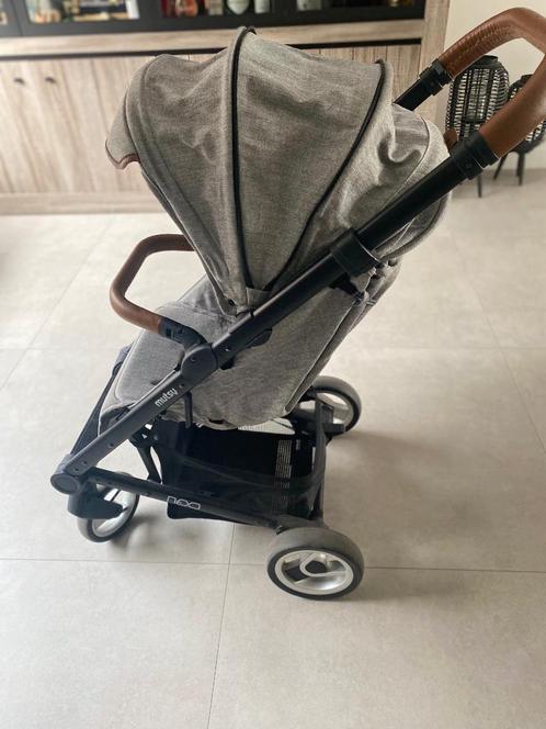 Mutsy Nexo Buggy grijs, Kinderen en Baby's, Buggy's, Zo goed als nieuw, Overige merken, Verstelbare rugleuning, Zonnekap, Ophalen