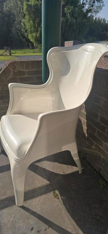 UNIEK! 6 Italiaanse Designstoelen Perdali wit,model Pasha660 beschikbaar voor biedingen