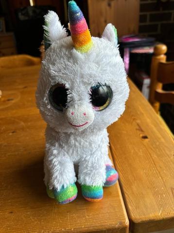 Peluche Licorne beschikbaar voor biedingen