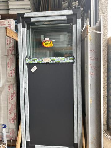 Antracietgrijze pvc deurgreep ral 7016 inbegrepen!! beschikbaar voor biedingen