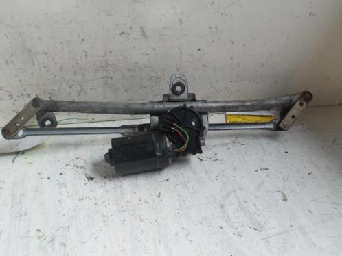 Ruitenwissermotor voor van een Volkswagen Golf, Auto-onderdelen, Ruiten en Toebehoren, Gebruikt, 3 maanden garantie, Ophalen of Verzenden