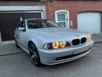 BMW 520i SPECIAL EQUIPEMENT 140.438KM 2002 GEKEURD, Auto's, 4 deurs, Achterwielaandrijving, Zwart, Leder