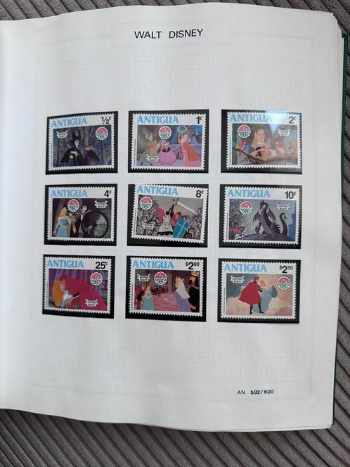 Disney Victoria Couture Album 600 — Zeer zeldzaam, Postzegels en Munten, Postzegels | Volle albums en Verzamelingen, Ophalen