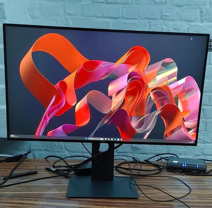 DELL 27" U2721DE QHD ingebouwde docking station (3 stuks), Computers en Software, Monitoren, Gebruikt, 61 t/m 100 Hz, DisplayPort