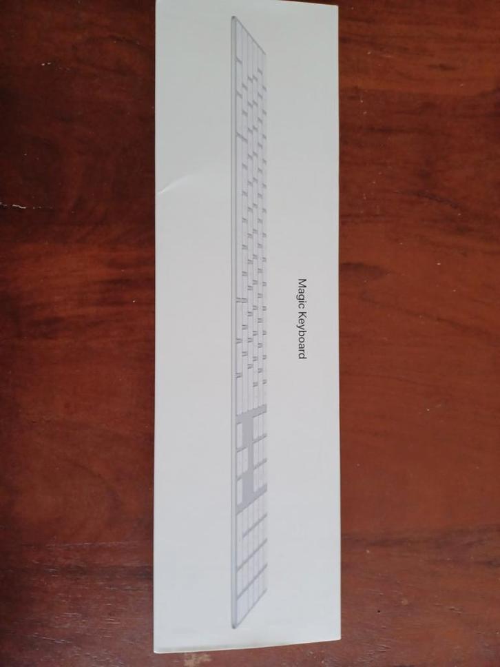 Apple MQ052Z/A, Informatique & Logiciels, Claviers, Qwerty, Sans fil, Enlèvement ou Envoi