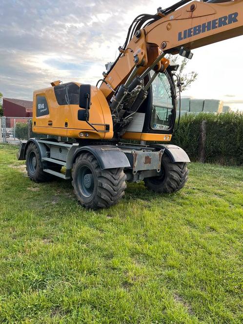 Bandenkraan liebher 914 compact, Zakelijke goederen, Machines en Bouw | Kranen en Graafmachines, Kraan, Ophalen