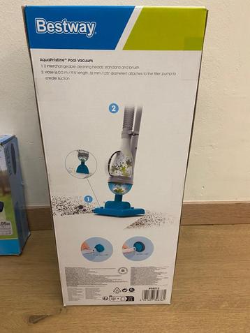 aspirateur piscine+ bâche piscine beschikbaar voor biedingen