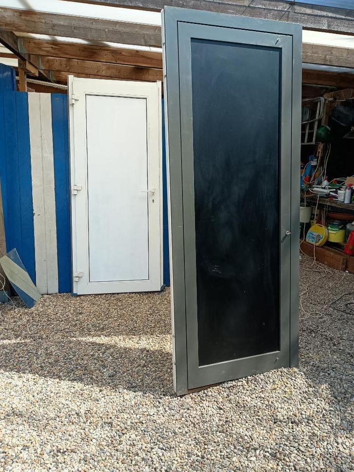 ramen en deuren occasie pvc en aluminium, Doe-het-zelf en Bouw, Raamkozijnen en Schuifdeuren, Gebruikt, Raamkozijn, Kunststof