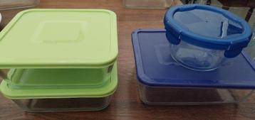 Lot de 4 plats Pyrex avec couvercles, Enlèvement, Comme neuf