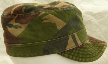 Pet, Uniform, Gvt, Woodland Camouflage, maat 55, KL,1990.(7) beschikbaar voor biedingen