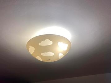 Plafondlamp voor kinderkamer beschikbaar voor biedingen
