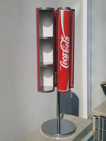Zeldzame roterende coca cola beker houder . tafel display  beschikbaar voor biedingen