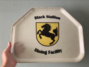 Black Stallion Dining Facility vintage dienblad beschikbaar voor biedingen