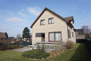 Huis te huur in Kraainem, 5 slpks beschikbaar voor biedingen