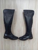 Italiaanse volledig lederen laarzen, normale 39, Enlèvement ou Envoi, Comme neuf, Bottes hautes, Noir