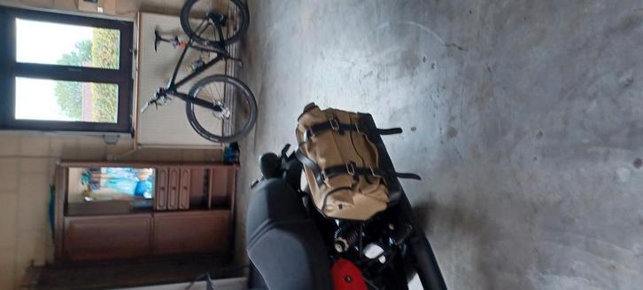 Moto guzzi origineel zijtassen cavas, Motoren, Motoren | Moto Guzzi, Particulier, Ophalen