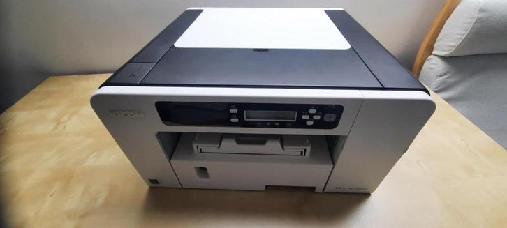 Printer Ricoh Aficio SG 2100N - laserprinter., Computers en Software, Printers, Gebruikt, Printer, Laserprinter, Kleur printen