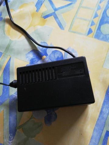 Adaptateur Alpha + electronica. Neuf., Enlèvement ou Envoi