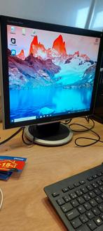 Samsung computerscherm, Computers en Software, HD, Ingebouwde speakers, Zo goed als nieuw, Overige typen