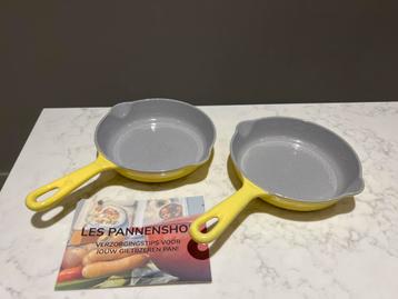 2 x Le Creuset Skillet Elysees Yellow16 cm heel goede staat beschikbaar voor biedingen