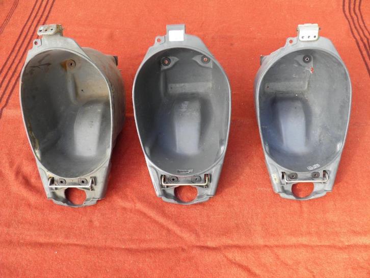 Kofferbakken/ helmbakken voor Honda Wallaroo in goede staat., Fietsen en Brommers, Brommeronderdelen | Algemeen, Gebruikt, Overige typen