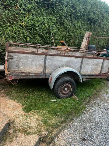 Remork beschikbaar voor biedingen