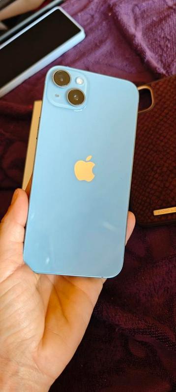 Apple iPhone 14 Plus 128GB met barst in scherm werkt perfect beschikbaar voor biedingen