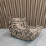 Ligne Roset Togo - Etro Leopard eenzits, Antiek en Kunst, Ophalen of Verzenden
