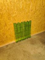 2 panneaux muraux perforés en plexiglas vert vintage, Keukies Shop, Warandestraat 51, Nazareth, Enlèvement, Info@keukiesshop.com