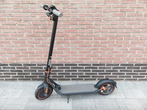 Segway Ninebot F40, Fietsen en Brommers, Steps, Gebruikt, Ophalen