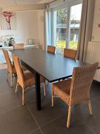 Table noire Ikéa, 150 à 200 cm, Cinq personnes ou plus, Comtemporain, Enlèvement