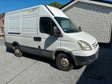 Iveco 35/10.  ‼️ export of meeneem  2007 ‼️ 3500kg sleep beschikbaar voor biedingen