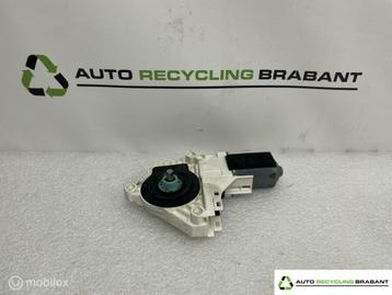 Raammotor linksvoor Audi 8K0959801A beschikbaar voor biedingen