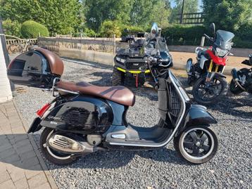 Piaggio vespa 125cc gts ie nieuwstaat!!!!! beschikbaar voor biedingen