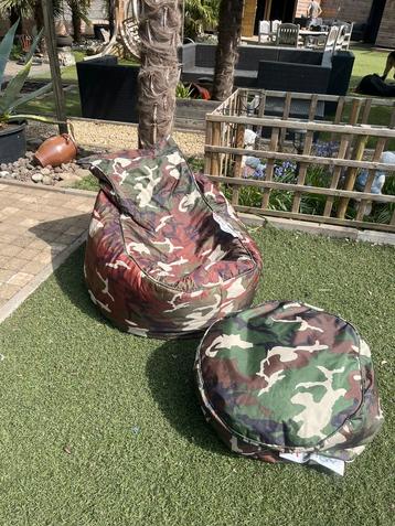 Camo zitzak + poef Sit&Joy, Huis en Inrichting, Zitzakken, Ophalen, Zo goed als nieuw, Zitzak