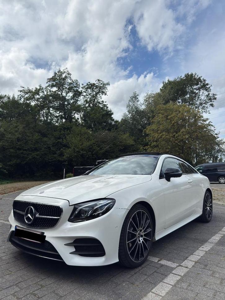 Mercedes Benz E220d  AMG Line Coupé, Auto's, Mercedes-Benz, Particulier, E-Klasse, 360° camera, ABS, Achteruitrijcamera, Adaptieve lichten