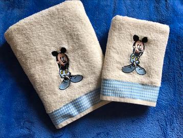 Deux serviettes de bain Mickey kids Disney 1 grande+1 petite beschikbaar voor biedingen