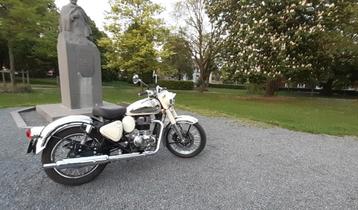 Classic 350 chrome and cream, 350 cm³, Particulier, 12 à 35 kW, Autre