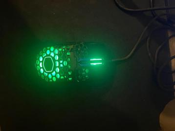 Souris Gaming Cooler Master MM711 beschikbaar voor biedingen
