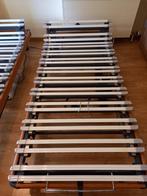 2 houten bedframes met elektrische lattenbodems, Huis en Inrichting, Slaapkamer | Matrassen en Bedbodems, Ophalen, 90 cm, Eenpersoons