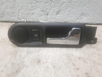 PORTIERGREEP BINNEN LINKS ACHTER Volkswagen Golf IV (1J1) beschikbaar voor biedingen