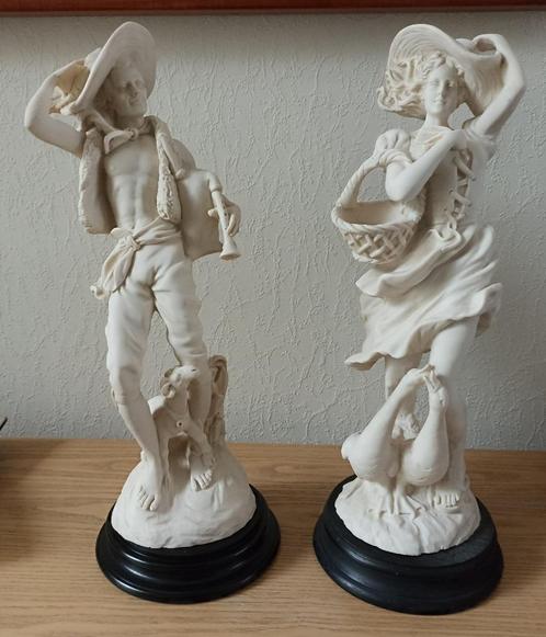 Paar beeldjes van herder en herderin, Antiek en Kunst, Kunst | Beelden en Houtsnijwerken, Ophalen