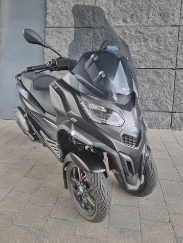 PIAGGIO MP3 530 HPE (2023) beschikbaar voor biedingen