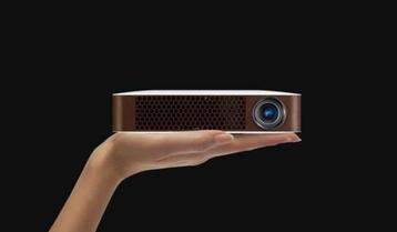 LG PW700-ministraalprojector beschikbaar voor biedingen