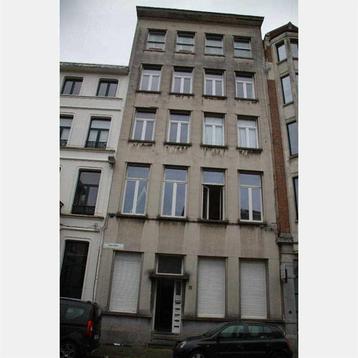 Huis te koop in Borgerhout, 10 slpks disponible aux enchères