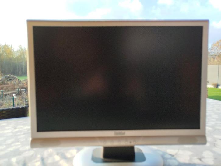 Computerscherm, Computers en Software, Monitoren, Gebruikt, VGA, Ingebouwde speakers, Kantelbaar, Ophalen of Verzenden