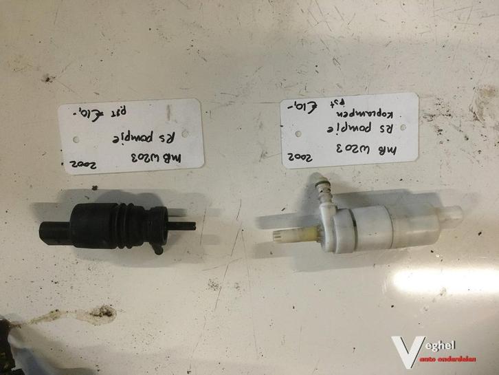 Mercedes W203  2002  Ruitensproeierpomp, Auto-onderdelen, Ruiten en Toebehoren, Gebruikt, Ophalen of Verzenden