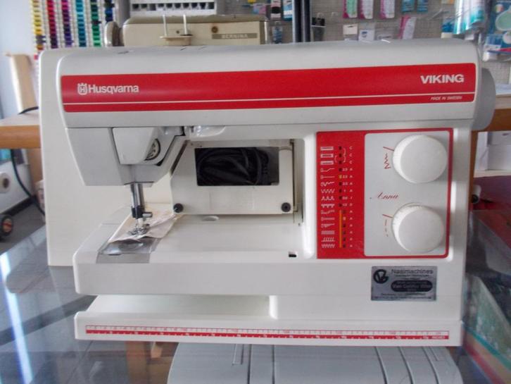 husqvarna naaimachine type Anna, Hobby en Vrije tijd, Naaimachines en Toebehoren, Gebruikt, Naaimachine, Husqvarna, Ophalen of Verzenden
