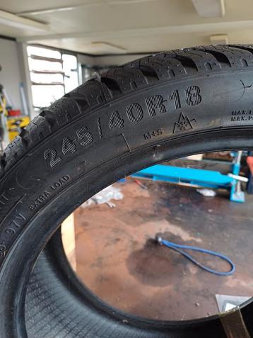 2x nieuwe banden 245/40R18